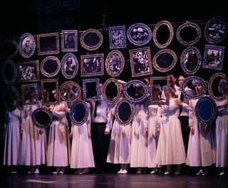 Новый способ говорить о боли. Омский ТЮЗ покажет в городе на Неве "22 июня..."