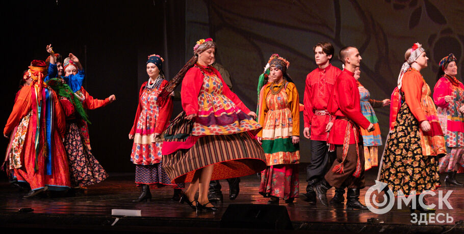 "Экспедиция" к старообрядцам Сибири: перформанс Варвары Зениной в Омске