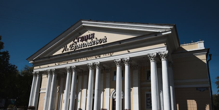 В обновлённых флигелях театра Ермолаевой появятся цветы и кассы