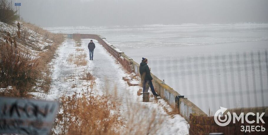 Выпавший в Омске снег превратится в слякоть и потом замёрзнет