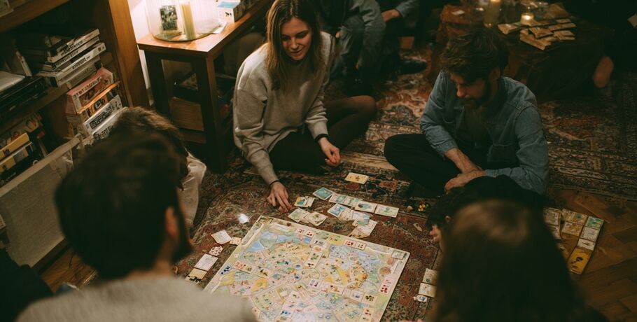 Атмосфера модерна и верблюды. В Омске пройдёт костюмированная презентация настолки про дореволюционный город