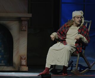 "Позволит полюбить и быть счастливым": сердце скряги Скруджа будет отогрето в Омске