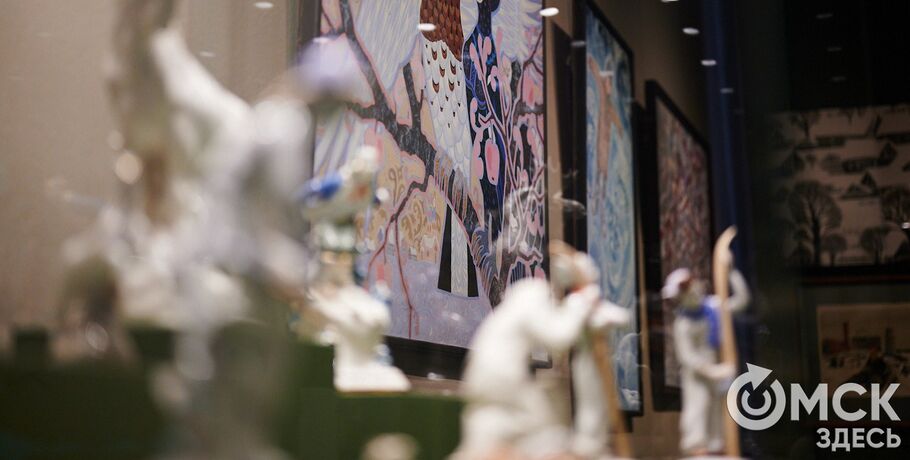 От 0&deg; и ниже. В Омске открылась выставка, вдохновлённая заснеженной красотой и предчувствием чуда