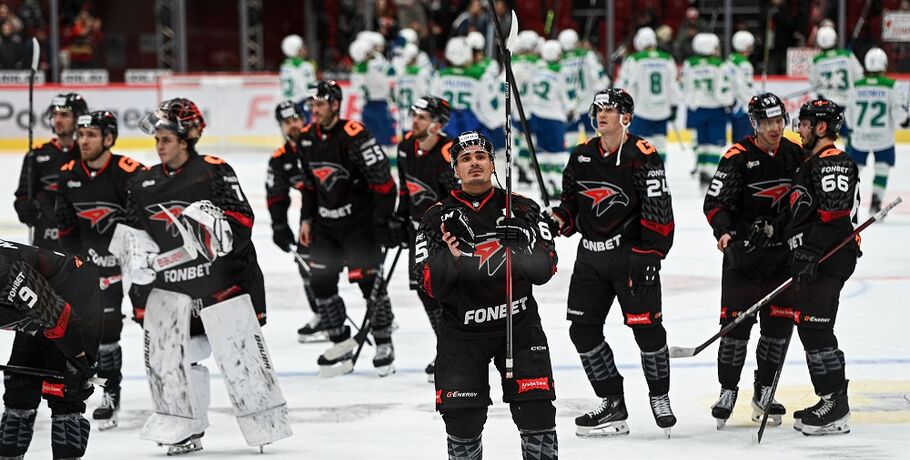 "Авангард" проиграл "Салавату Юлаеву" в споре лидеров дивизиона Чернышёва