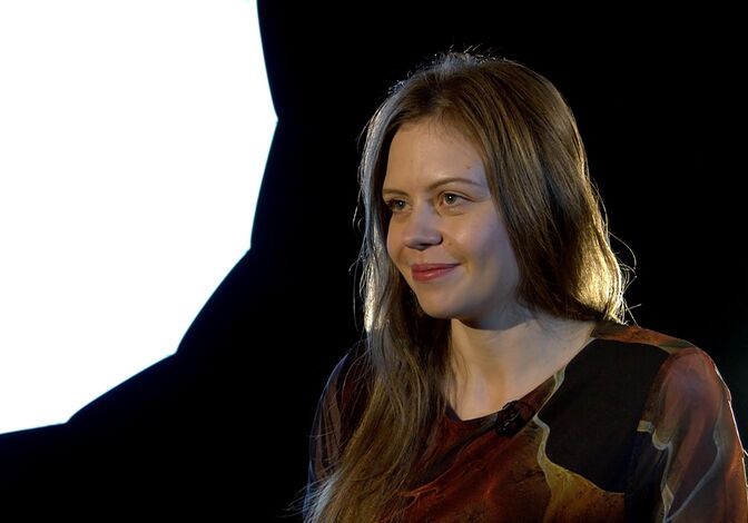 "Будем жить, любить и созидать". Взгляд в будущее писателя Юлии Михайловой "Будем жить, любить и созидать". Взгляд в будущее писателя Юлии Михайловой