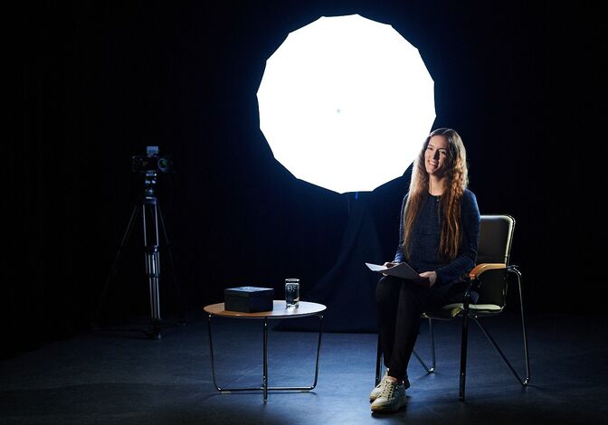 Яркая и вдохновляющая. Поэтесса и певица Валентина Шунтикова о своей жизни