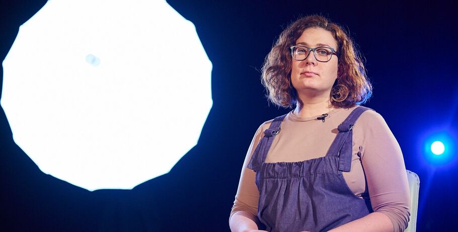 "Многие никогда не&nbsp;возьмут в&nbsp;руки". Ксения Белодедова о&nbsp;книге про тех, кто пережил онкологию