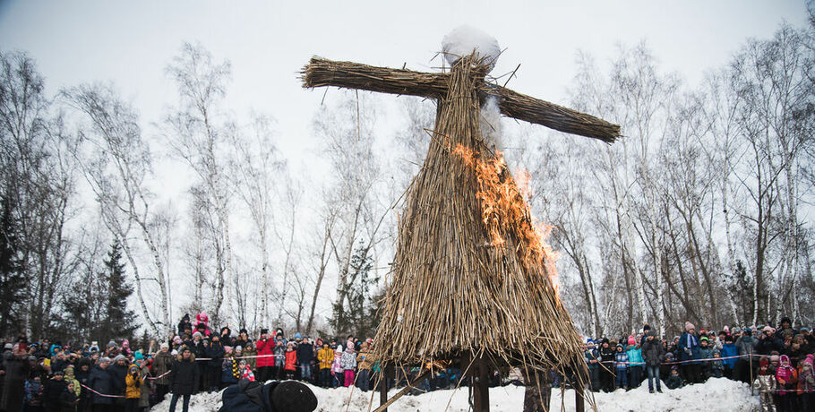 Театр, игры, блины: городские парки подготовились к Масленице