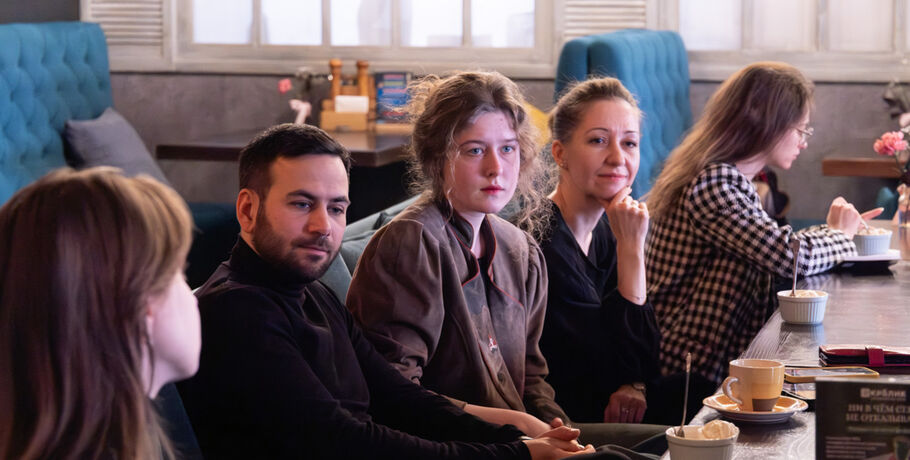 Равнодушие и собачья верность. "Пятый театр" устроит "допрос" свидетелей гибели Романовых