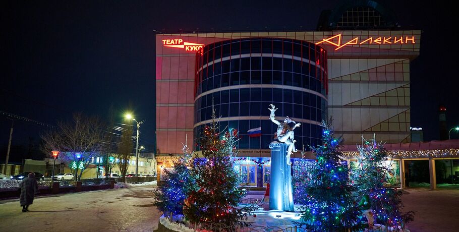 Омских зрителей зовут на встречу с Принцем и осликом Иа