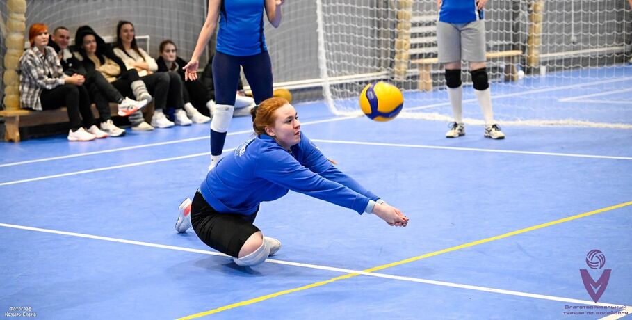 Спорт ради добра: омские волейболистки помогли закрыть благотворительный сбор