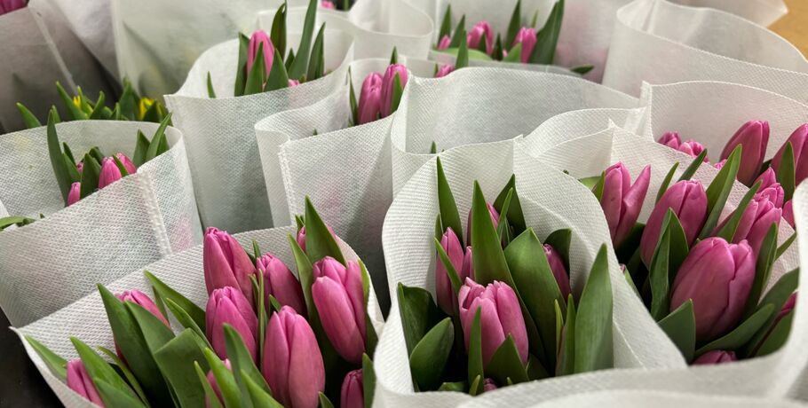 Символы загадочности и утончённости. Какие цветы заменят голландские розы и тюльпаны