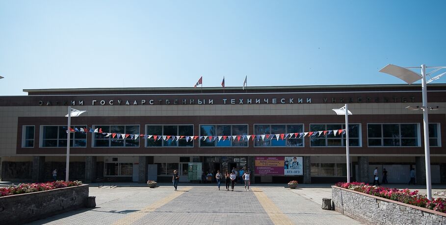 В шаге от аспирантуры: тест-драйв научной деятельности в ОмГТУ