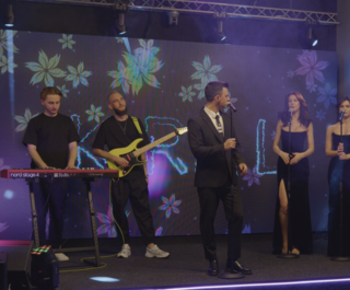 Телеканал "Продвижение" и "Радио Сибирь" готовят музыкальный букет к 8 Марта