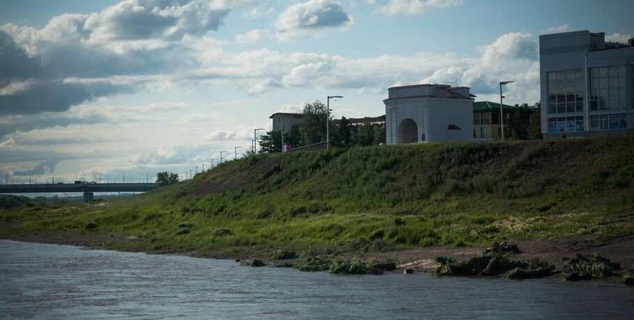 Фонтан-каток и фудкорт: как за лето изменится набережная у Омской крепости