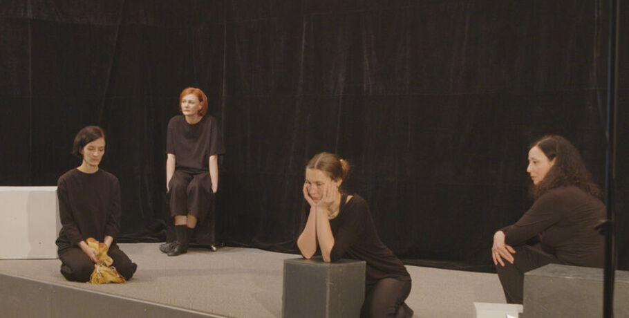 Омский плейбэк‑театр оживил самые тёплые и сложные воспоминания о взрослении