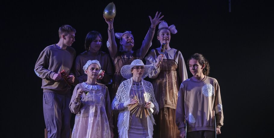 "Там было счастье". Как детские воспоминания Толстого ожили в Омске