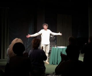 "Артисты - это люди с разбалансированной психикой". Участник ЧАТа с Камчатки о том, каково это - оставаться наедине с публикой