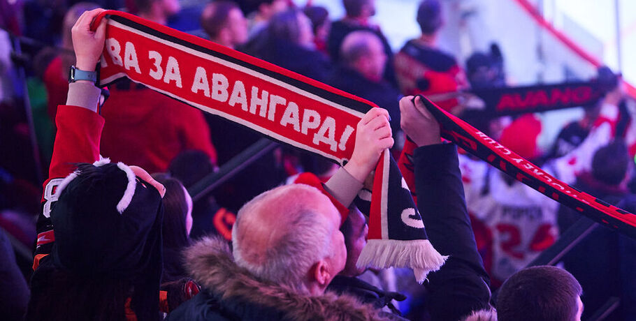 Дубль Прохоркина принёс "Авангарду" решающую победу в серии с "Нефтехимиком"