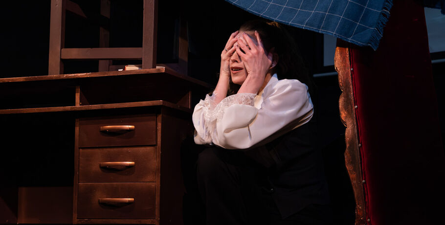 Стихи были её дыханием: история любви и потерь Марины Цветаевой попала в ЧАТ