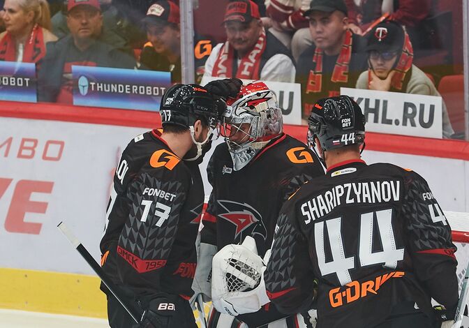 "Прошлое осталось в прошлом и никак не влияет на сегодня". Омский "Авангард" провёл тренировку перед серией с ЦСКА