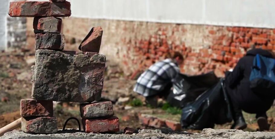 Локальная экология через вовлечённость. Идём "исследовать" мусорный овраг в Омске