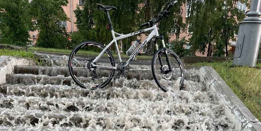 При любой погоде! В Омске состоялся самый экстремальный велопробег Tour De Siberia