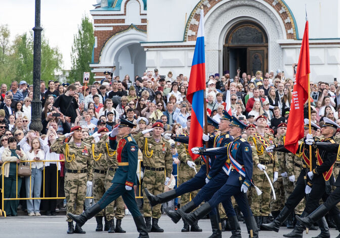 Нерушимая память и гордость. День Победы в Омске начался с традиционного парада&nbsp;
