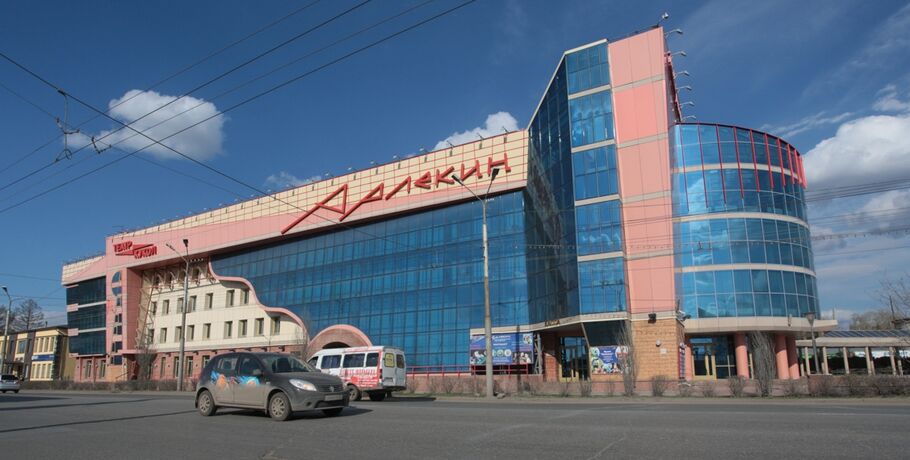 Омские студенты стали проводниками для зарубежных артистов на фестивале "В гостях у "Арлекина"
