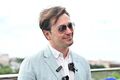 "Театр - это не сфера услуг, он для души": Сергей Безруков о "живом" искусстве "Театр - это не сфера услуг, он для души": Сергей Безруков о "живом" искусстве