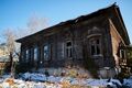 Деревянный дом с барочными наличниками взят под охрану и ждёт реставрацию