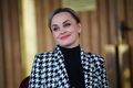 "Слушайте, впитывайте и перенимайте этот опыт". Наталия Быстрова о "творческом безумии" мюзикла "Слушайте, впитывайте и перенимайте этот опыт". Наталия Быстрова о "творческом безумии" мюзикла
