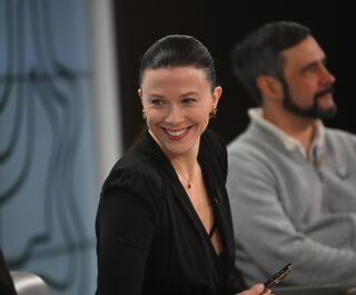 "Я как в детстве: хочу всё!": актриса Ольга Смирнова о призвании, выгорании и внутреннем ребёнке