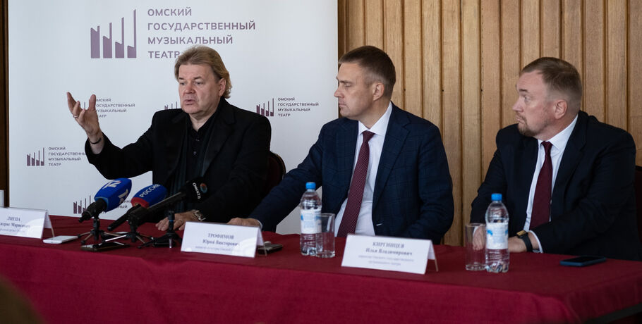 "Наша профессия передаётся из ног в ноги". Андрис Лиепа о рабочих задачах в Омском музтеатре