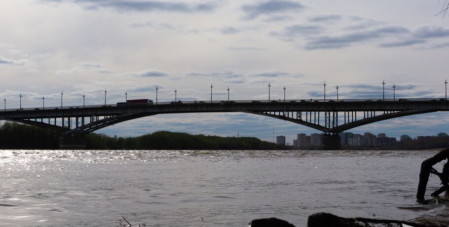 Отмена отмены. Мост у Телецентра снова ремонтируют