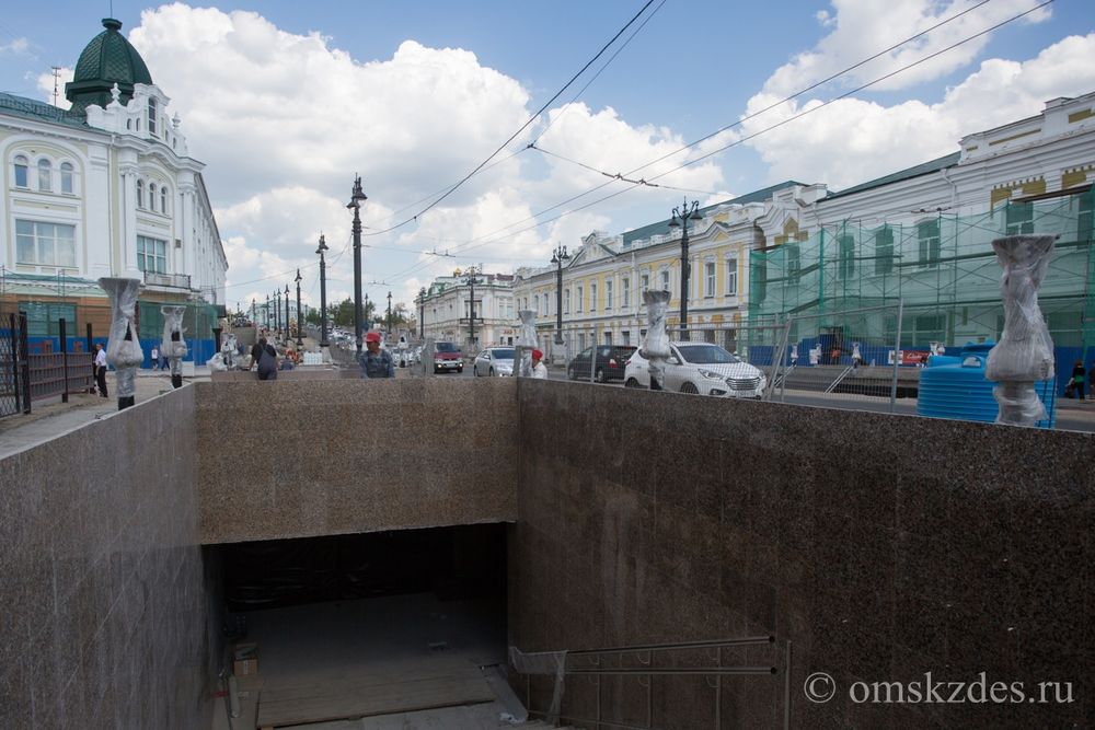 Пр открытый. Подземный переход Омск. Пешеходный переход на Любинском проспекте. Улица Ленина подземный переход. Подземный пешеход Омска.