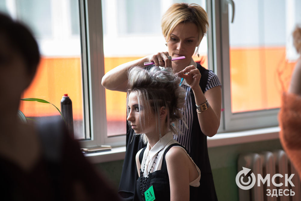 8 июня в рамках Омской арт-резиденции прошёл конкурс причёсок "Городские трансформации". Подробности здесь . Фото: Илья Петров