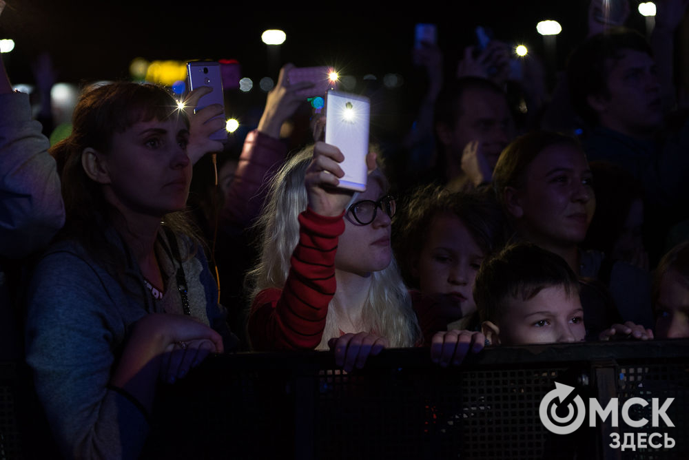 Более 50 тысяч омичей пришли на концерт Димы Билана 9 сентября. Фото: Илья Петров