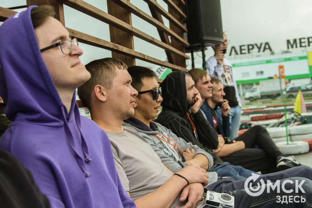 5 июня в Омске провели первые летние соревнования по дрифту на трайках. Фото: Екатерина Харламова