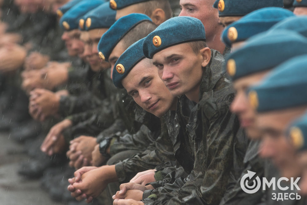 2 августа в 242-м Учебном центре ВДВ прошли торжественные мероприятия в честь Дня Воздушно-десантных войск. Фото: Илья Петров