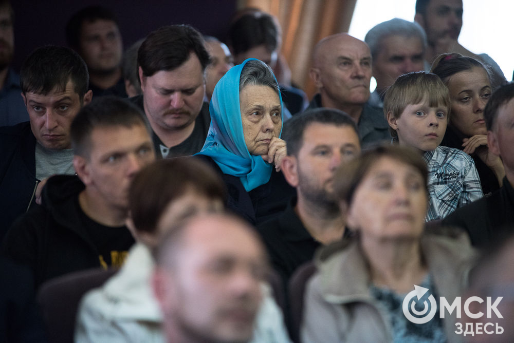 29 августа в Омске прошли общественные слушания по вопросу восстановления Ильинского собора. Фото: Илья Петров