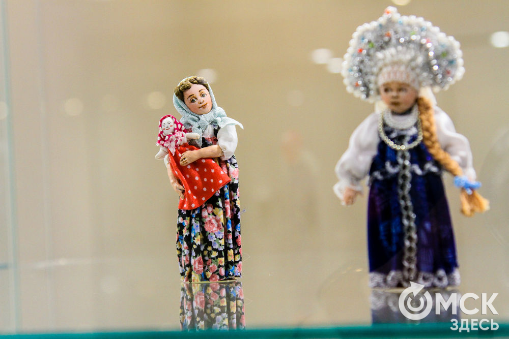 В Историческом парке "Россия - моя история" открылась выставка кукол (0+) Ирины Верхградской. Подробности читайте здесь . Фото: Екатерина Харламова.