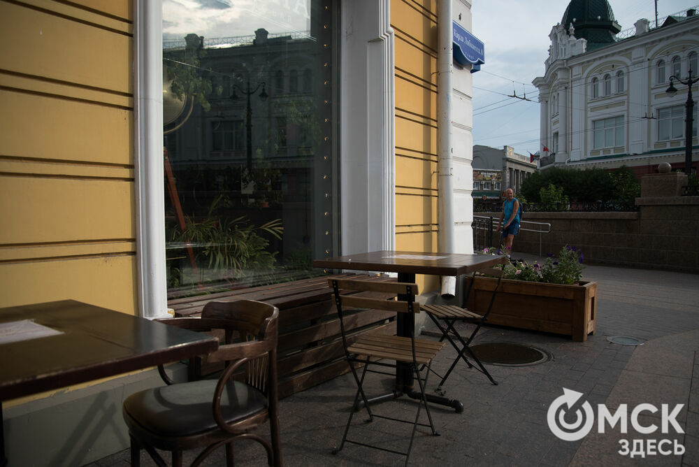 Омским ресторанам разрешили открыть летние веранды