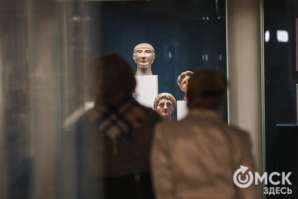 В омском центре "Эрмитаж-Сибирь" открылась выставка "Искусство портрета" . Фото: Илья Петров