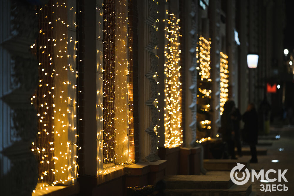 Новогоднее украшение Омска. Фото: Илья Петров