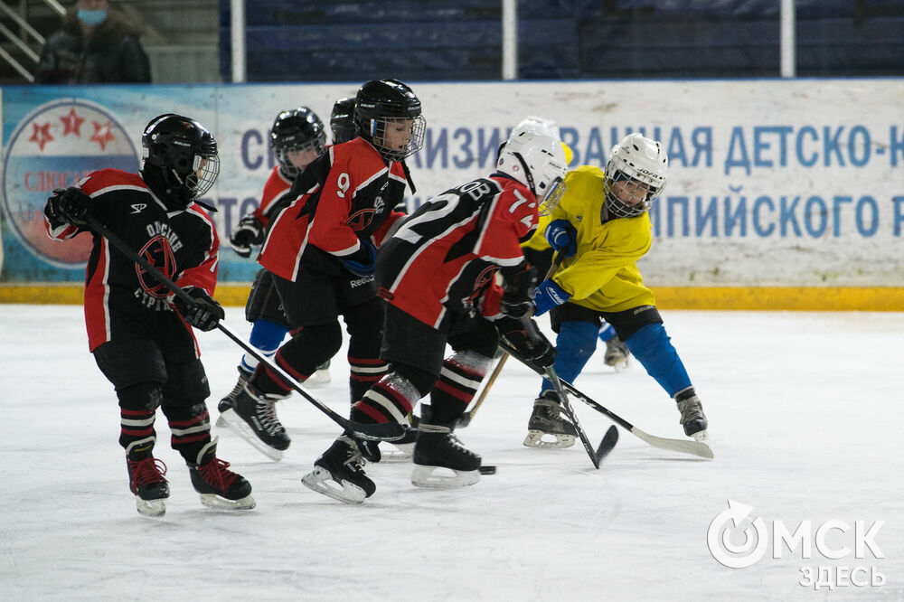 Детский хоккейный турнир "Чемпионик"