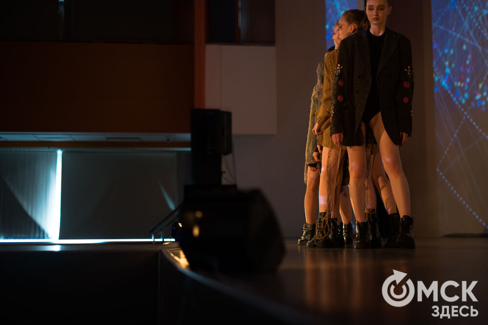 Главный модный театр Омска представил новое ослепительное шоу. Фото: Илья Петров