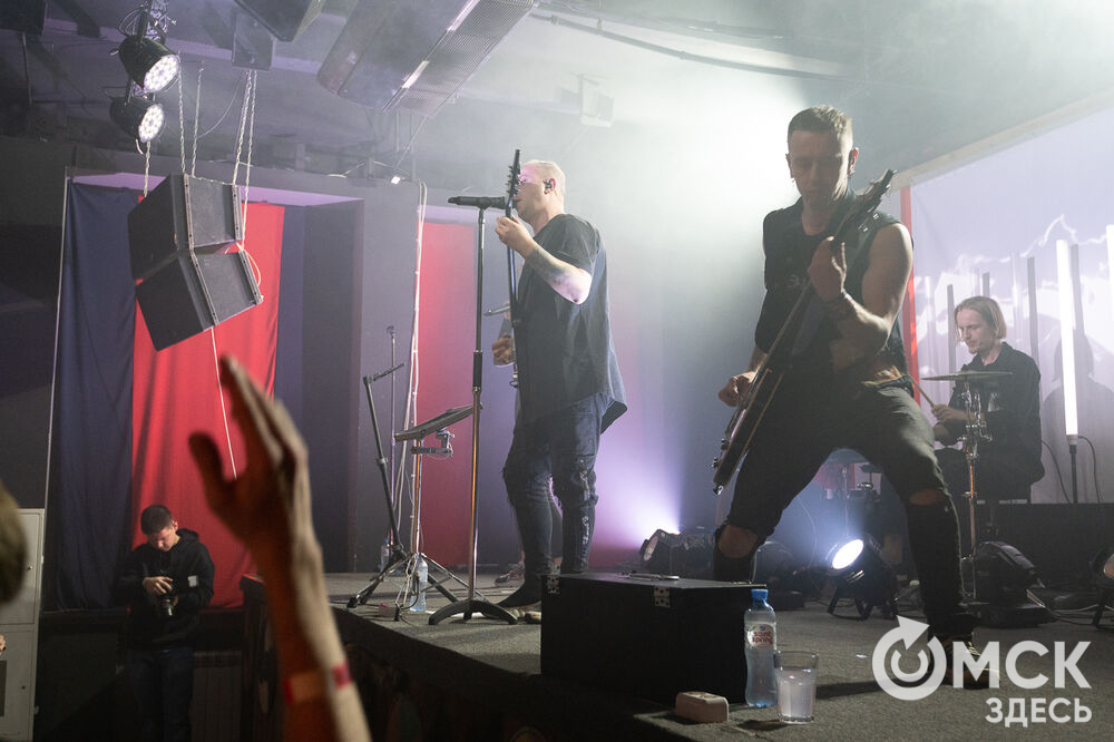 12 октября рок-группа Ocean Jet выступила с концертом перед своими поклонниками. Фото: Илья Петров