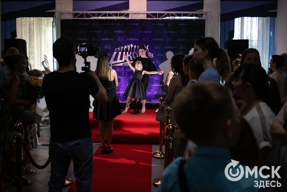Школа телевидения телеканала "Продвижение" завершила юбилейный, десятый сезон. Его торжественное закрытие состоялось 2 июня. Фото: Елизавета Медведева