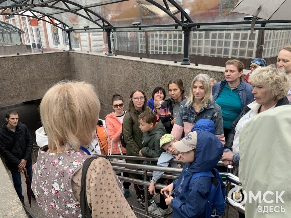 В рамках "Экскурсионного флешмоба" состоялась познавательная прогулка "Тайна омского подземелья". Фото: Дарья Пучкова